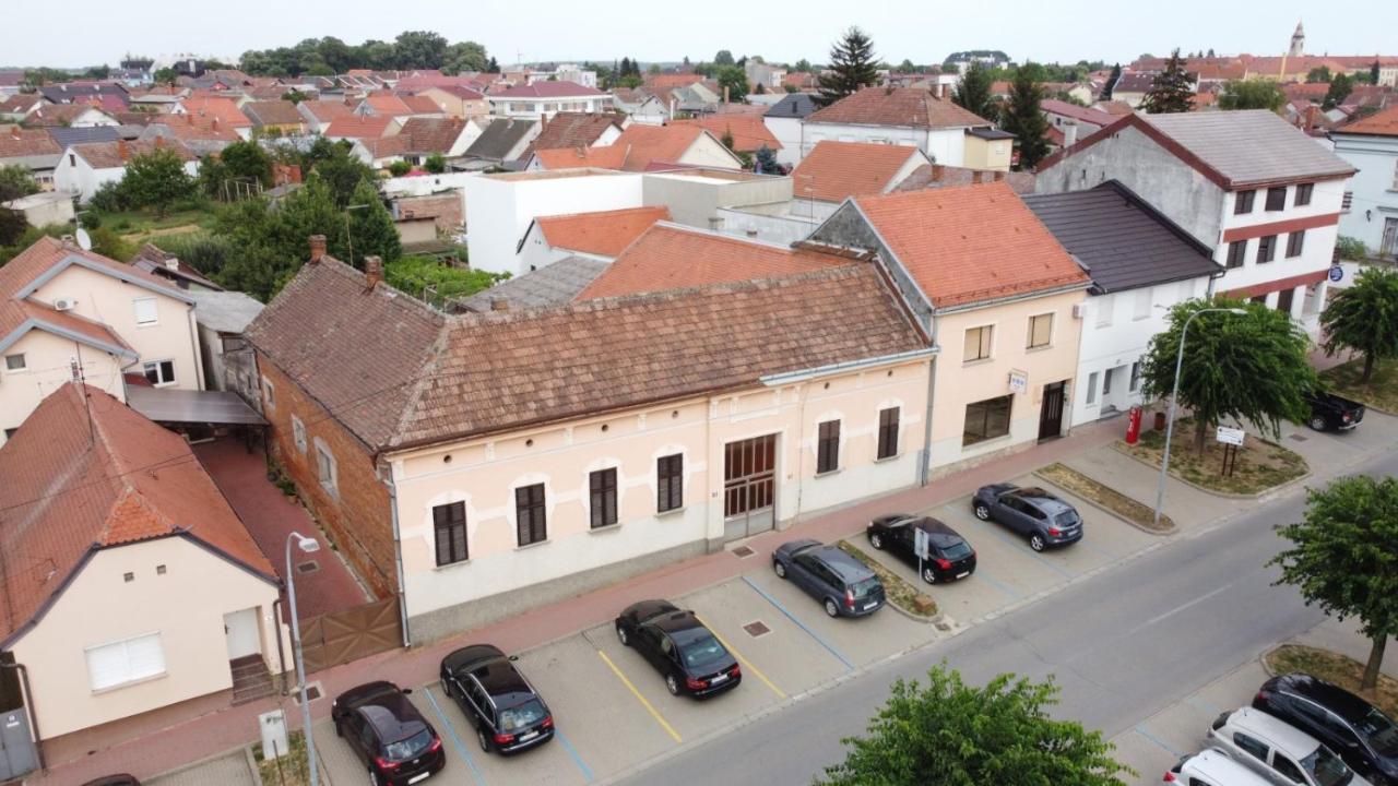 Sobe Dakovacki Vezovi Hotel Dakovo Ngoại thất bức ảnh